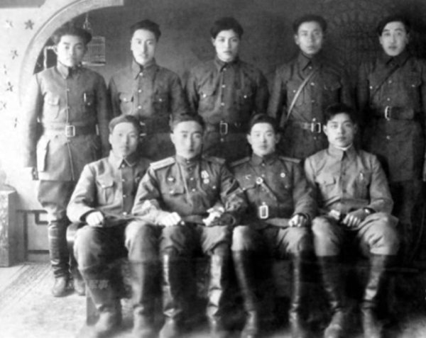 倍顺网 1943年夏，苏联停派抗联去东北侦察，周保中为何要派人联系延安？